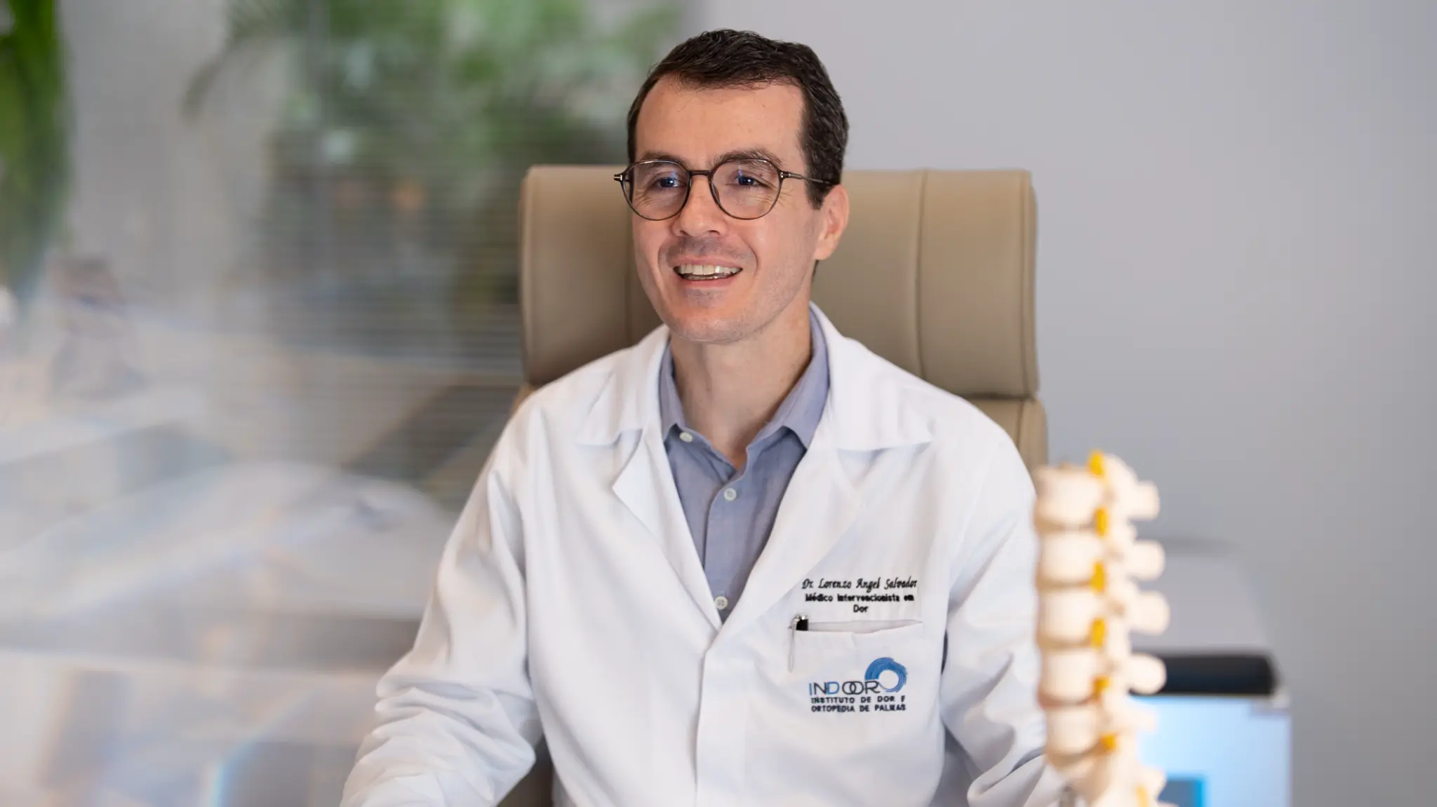 Dr. Lorenzo Angel Salvador, mentor da Premium Pain