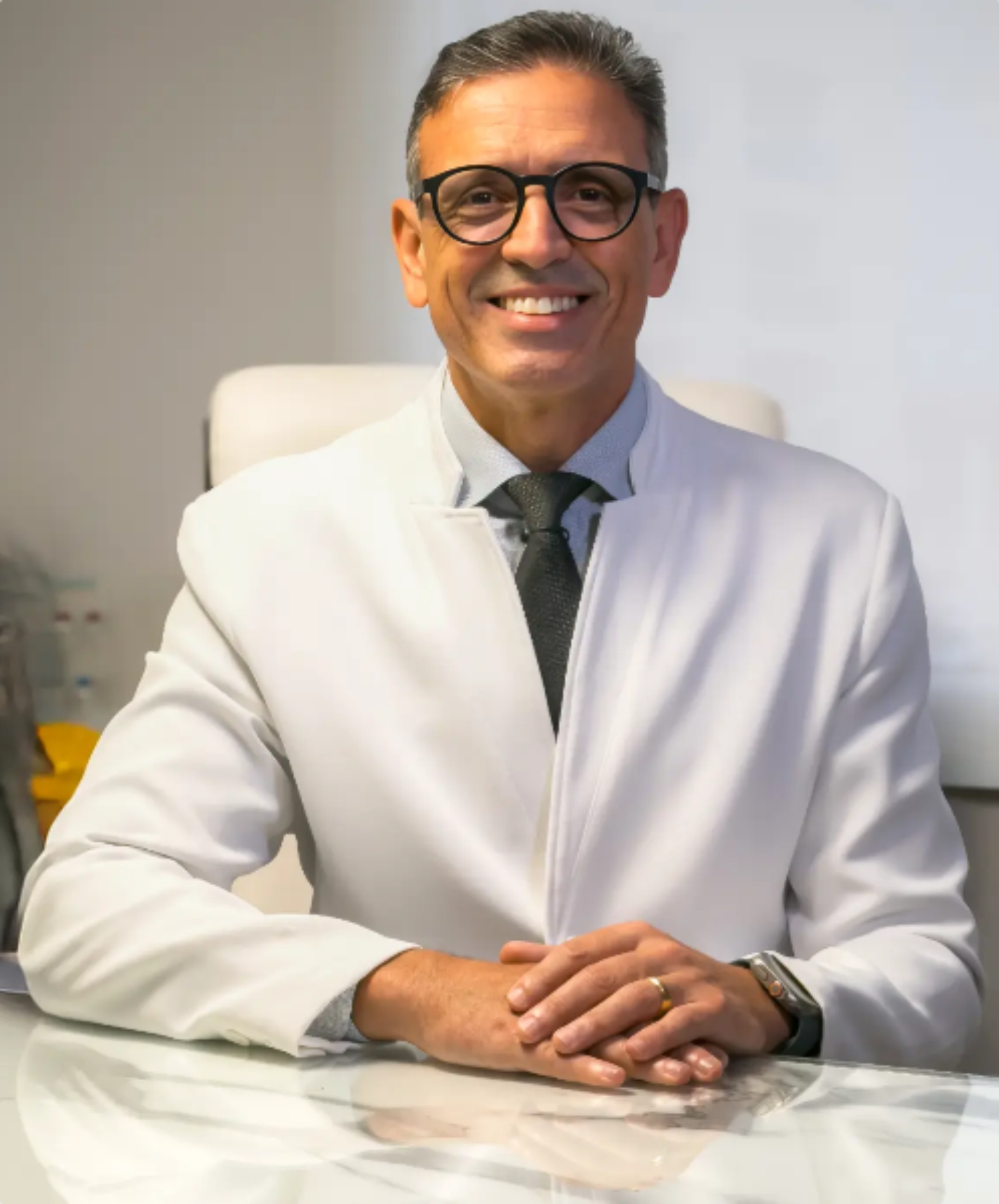 Dr. Bruno Lameiras de Souza